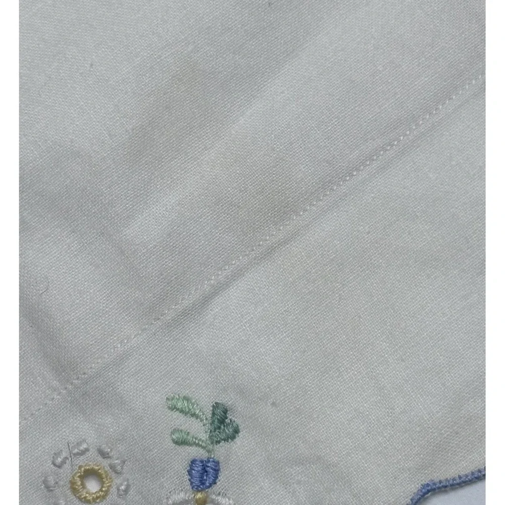 VTG Handmade Bedding Sham Linen Embroidered Floral Daisy Standard Sham White (2)